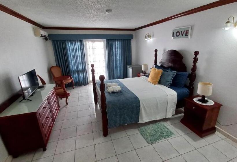 هتل Fisherman S Inn