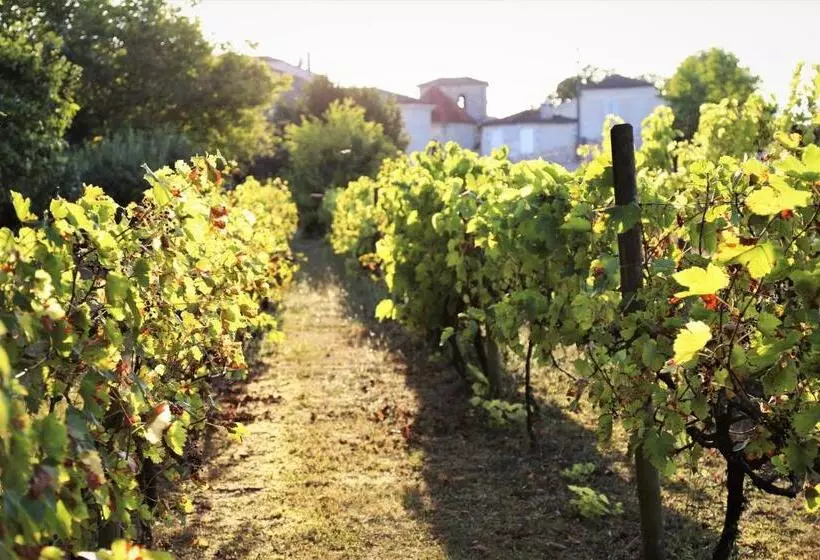 ベッドアンドブレックファースト Le Bonheur  Suite Cognac