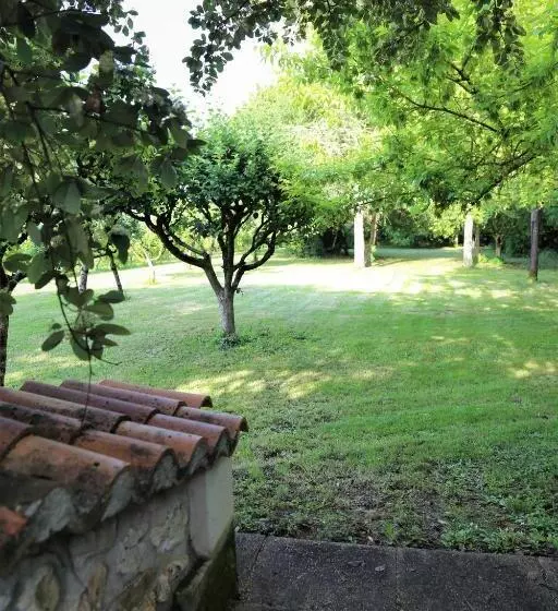 ベッドアンドブレックファースト Le Bonheur  Suite Cognac