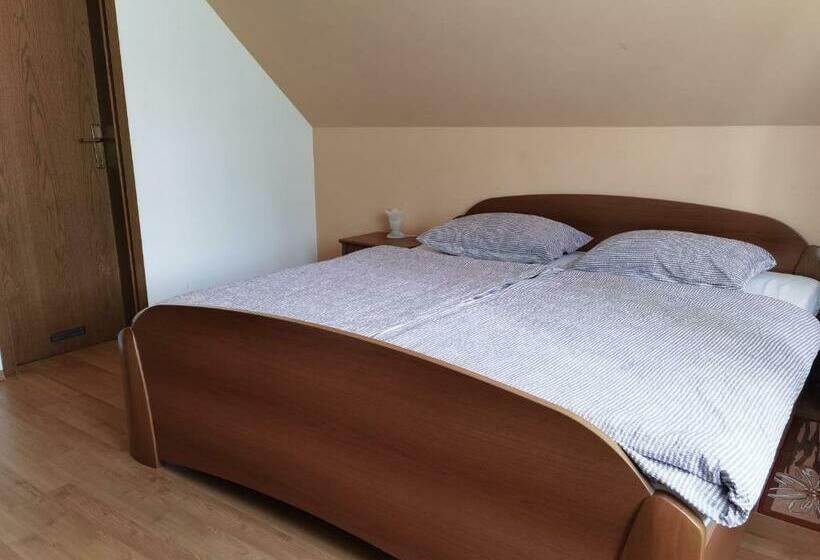 Majatalo Gostišče Hedvika