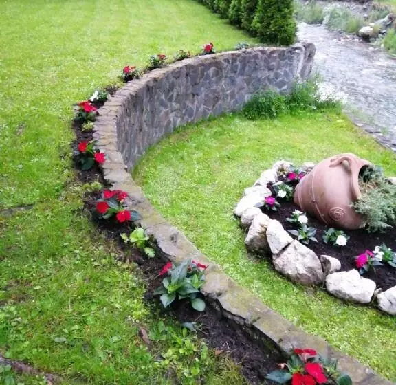 Majatalo Raza Soarelui