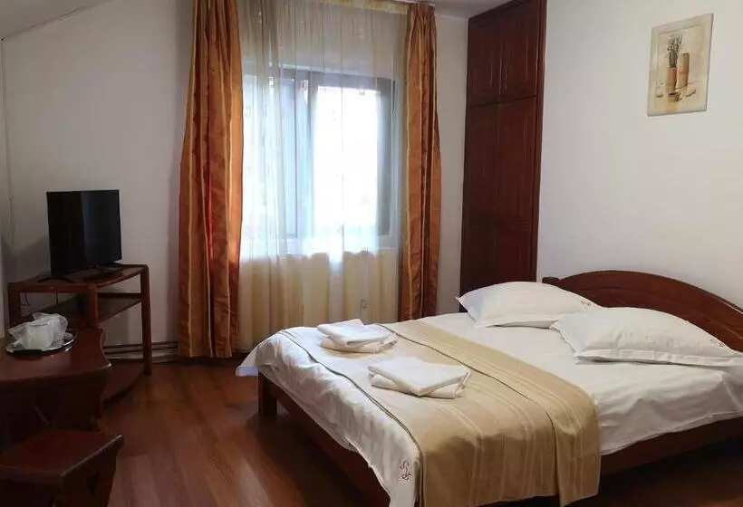 Majatalo Raza Soarelui