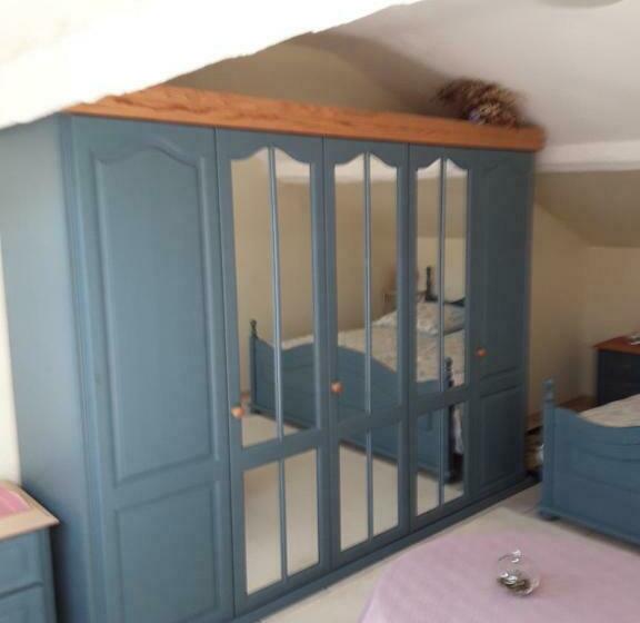 צימר Acacia/petunia