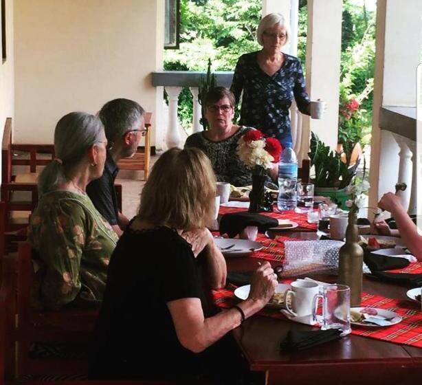 تختخواب و صبحانه Aivlys Lodge Kilimanjaro