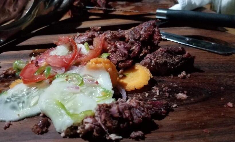 تختخواب و صبحانه Aivlys Lodge Kilimanjaro