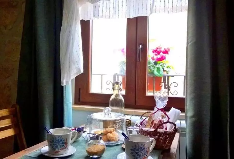 ベッドアンドブレックファースト Cas Antica Soprana