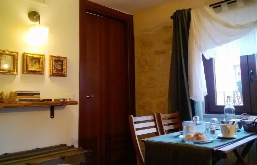 ベッドアンドブレックファースト Cas Antica Soprana