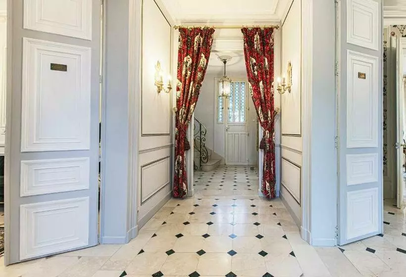 Aamiaismajoitus (B&B) Le Clos Du Cèdre