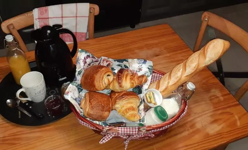 Aamiaismajoitus (B&B) Le Hameau