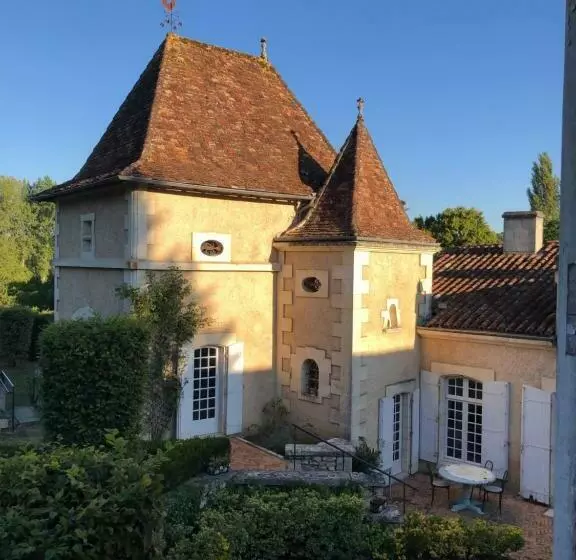 Aamiaismajoitus (B&B) Les Deux Colombiers