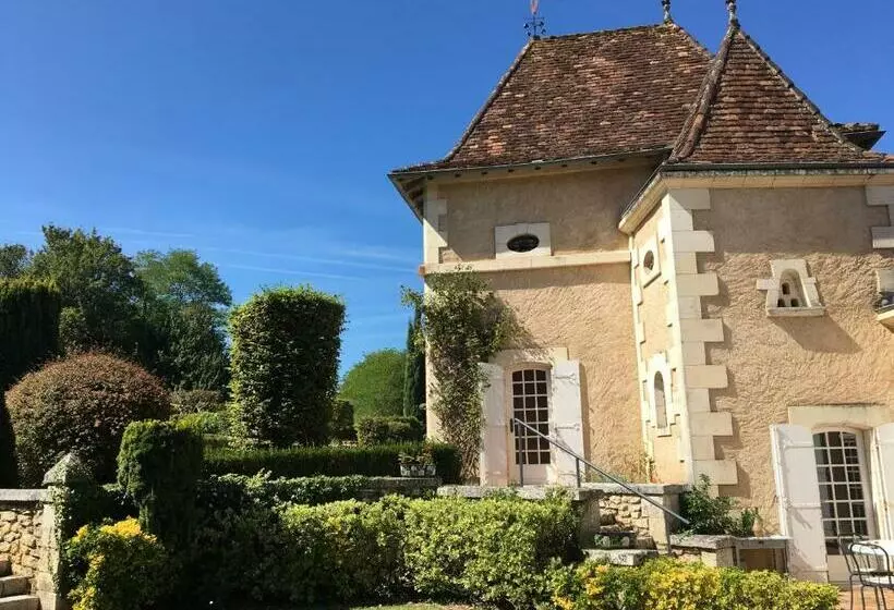Aamiaismajoitus (B&B) Les Deux Colombiers