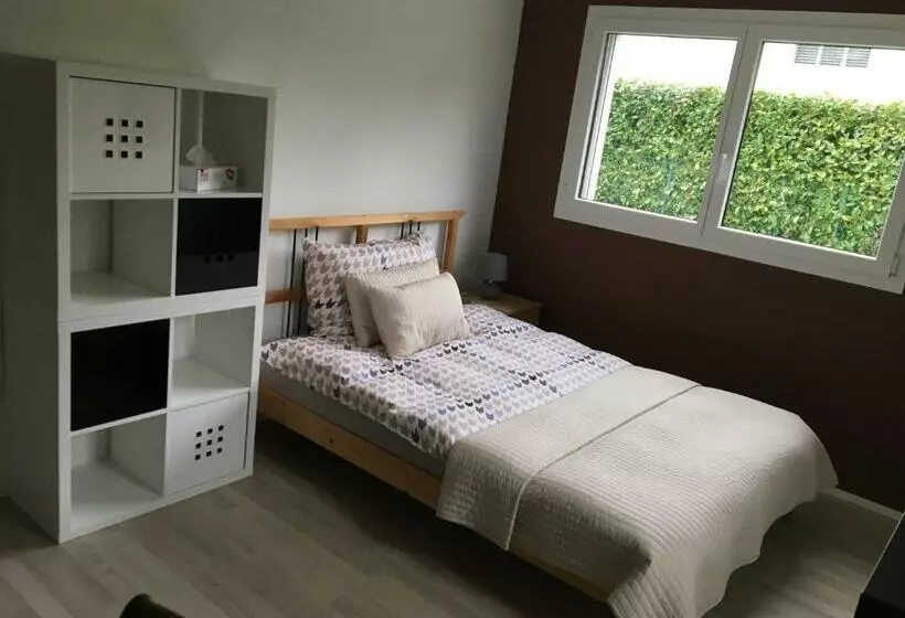 Aamiaismajoitus (B&B) Montaney Guests House   Epfl