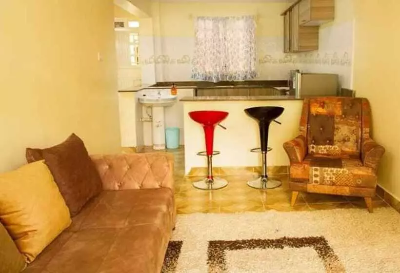 تختخواب و صبحانه Shela Bahari