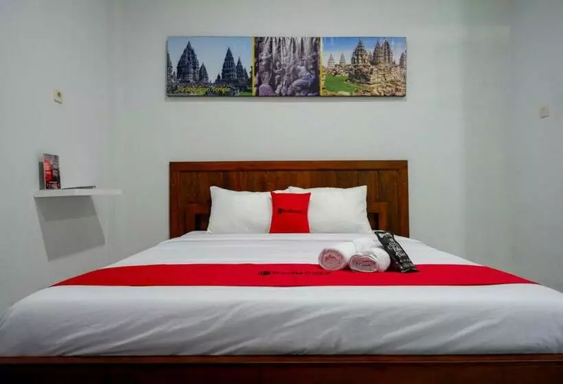 هتل Reddoorz Near Padang Golf Adisucipto