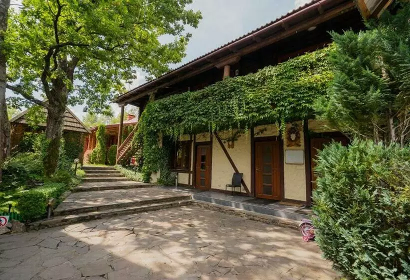 Hotelli Villa Garden