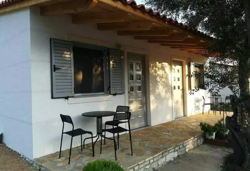 Janakis Garden Livadi