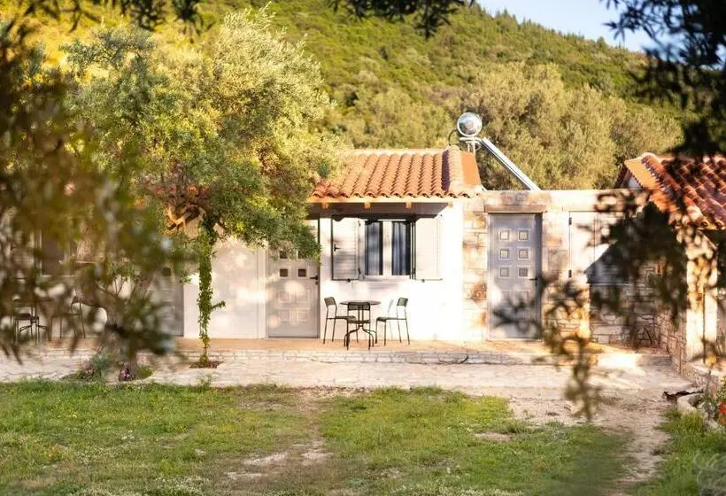 Janakis Garden Livadi