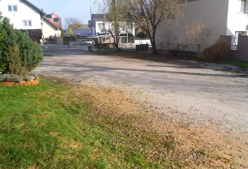 پانسیون Gostilna Ulčar