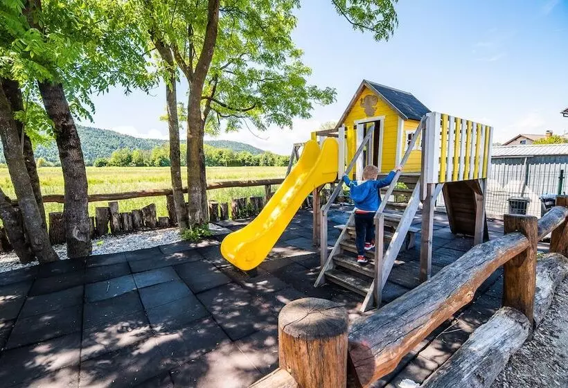 پانسیون Guesthouse Mars