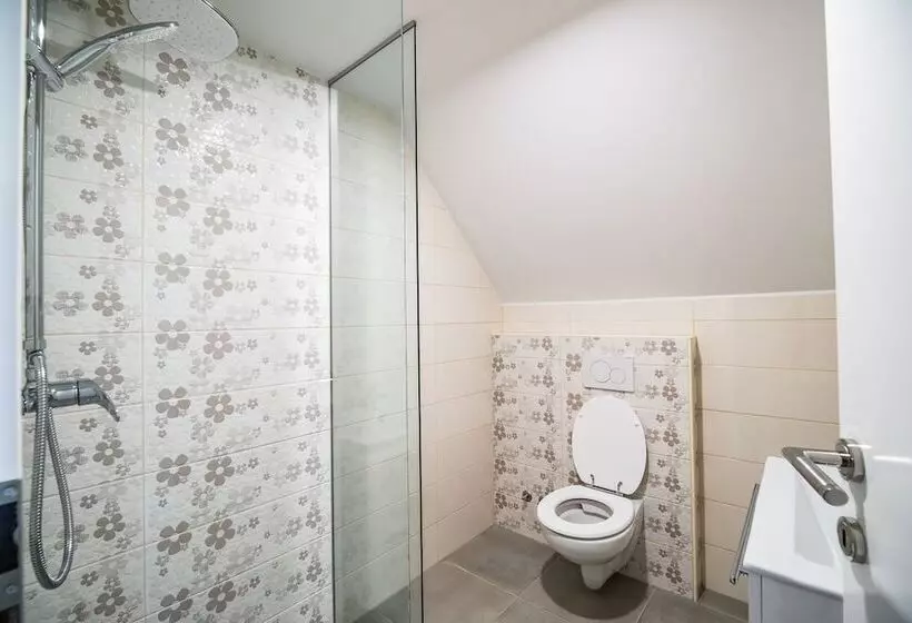 پانسیون Guesthouse Mars