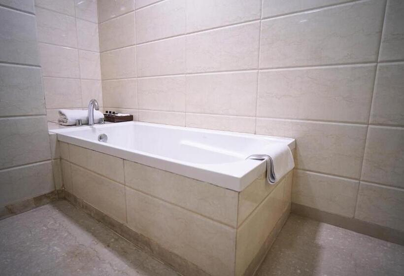 בית מלון כפרי The Alcor