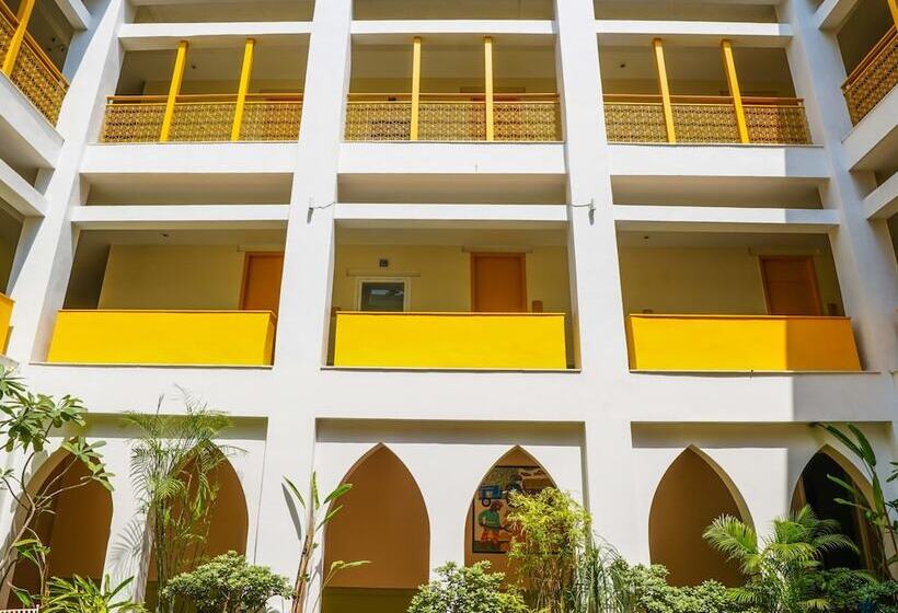 Hotel Bloom Boutique L Signature Towers