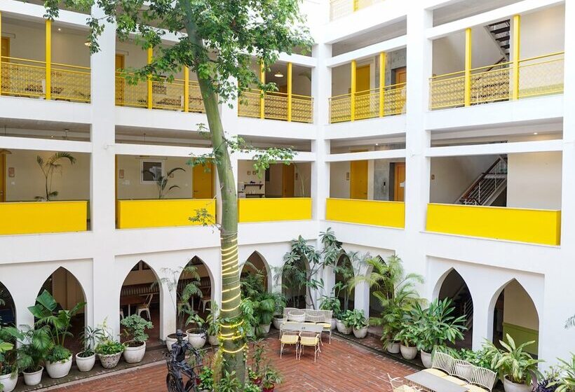 Hotel Bloom Boutique L Signature Towers