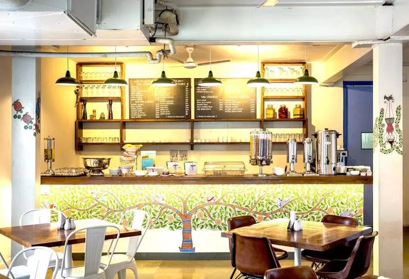 בית מלון כפרי Bloom Boutique L Signature Towers