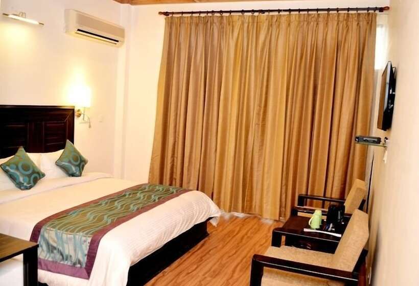 ホテル Kasauli Exotica