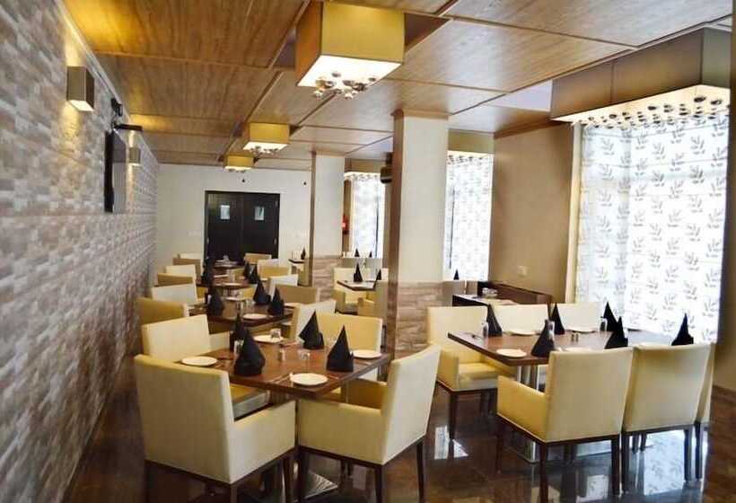 ホテル Kasauli Exotica