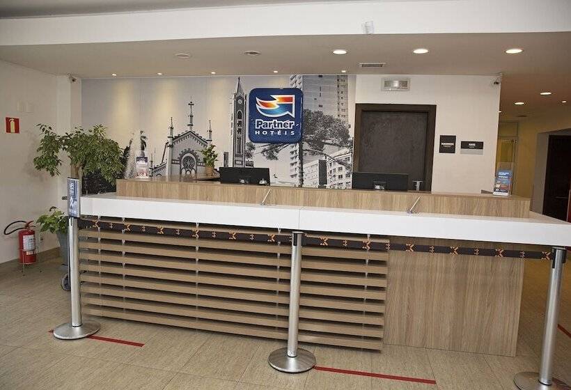 فندق Partner Hotéis Caxias Do Sul