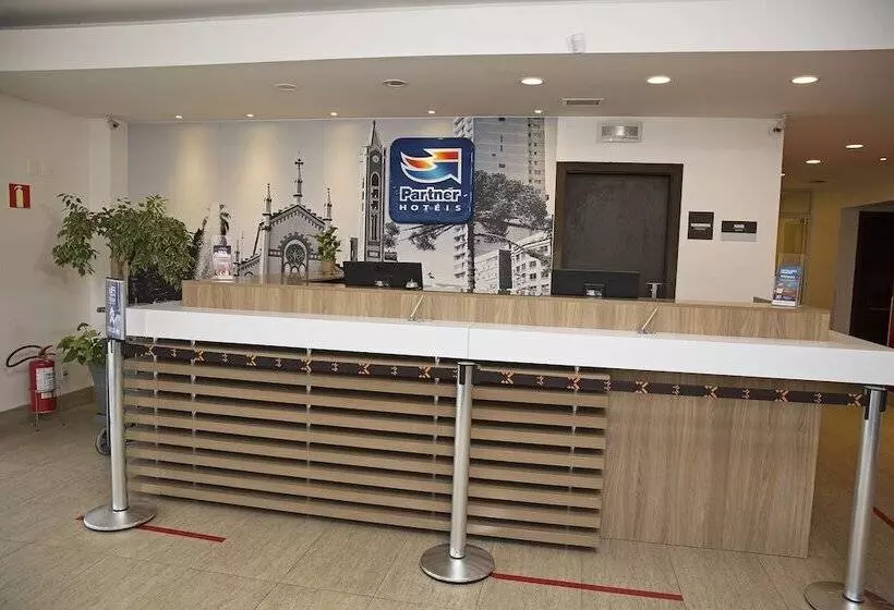 Отель Partner Hotéis Caxias Do Sul