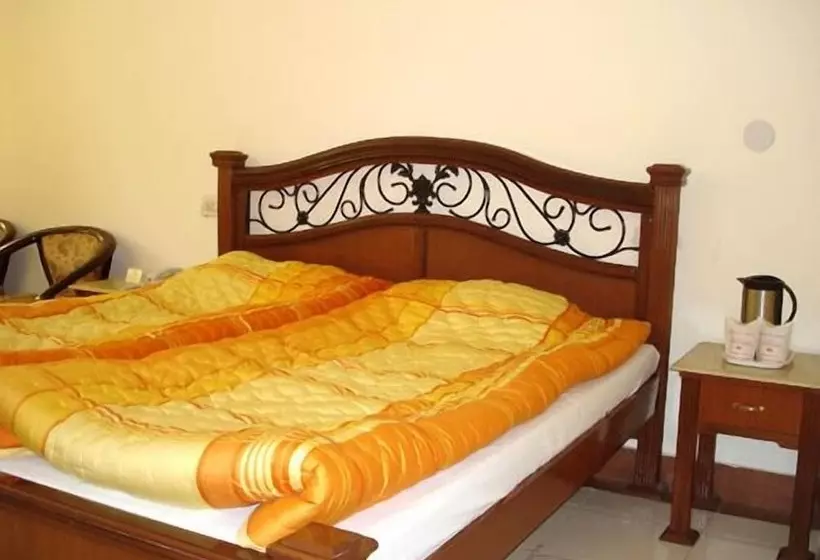 Hotel Riverside Resort