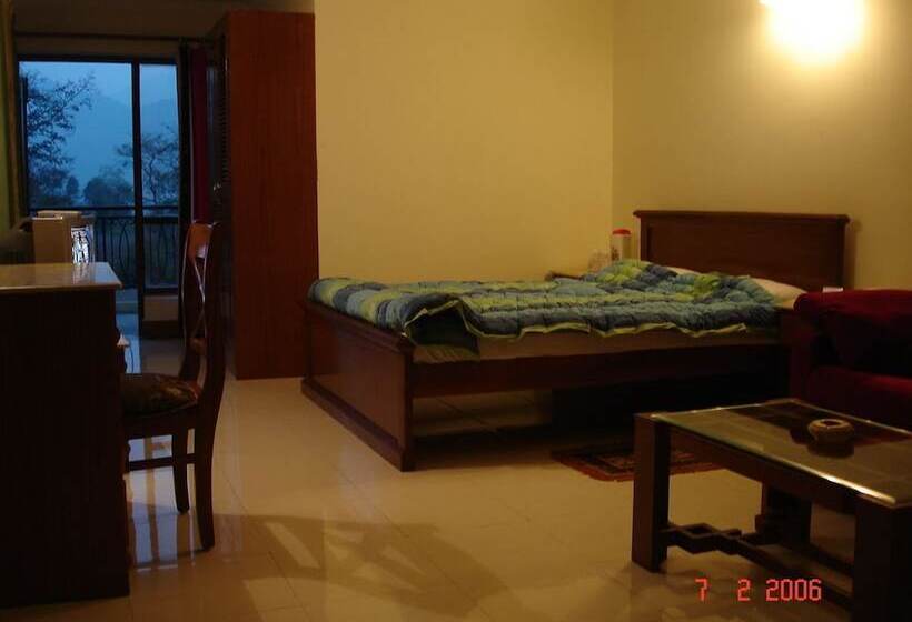 Hotel Riverside Resort