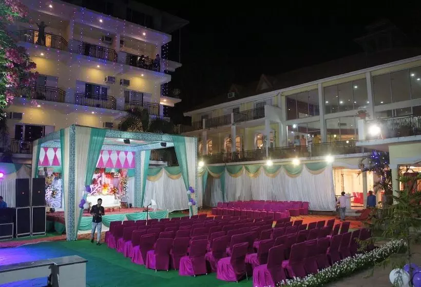 Hotel Riverside Resort