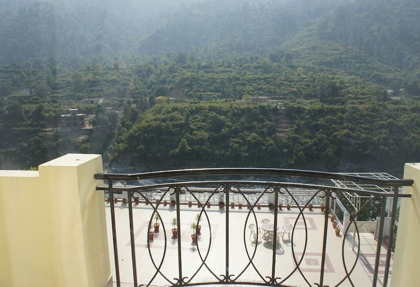 Hotel Riverside Resort