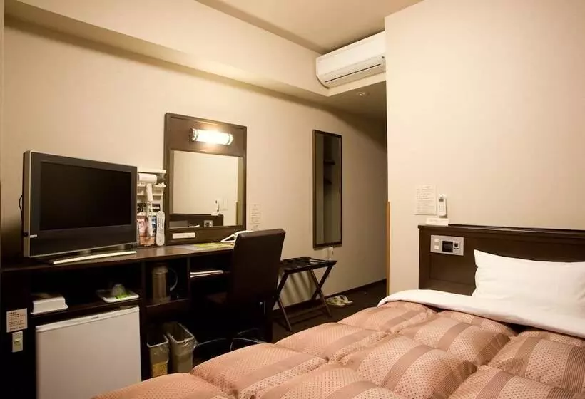 בית מלון כפרי Route Inn Hofu Ekimae