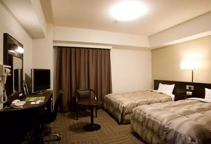 בית מלון כפרי Route Inn Hofu Ekimae