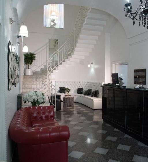 ホテル Santa Chiara