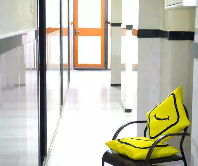 Hotel Stay Vista Rooms At Cst Fort