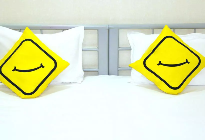 Hotel Stay Vista Rooms At Cst Fort