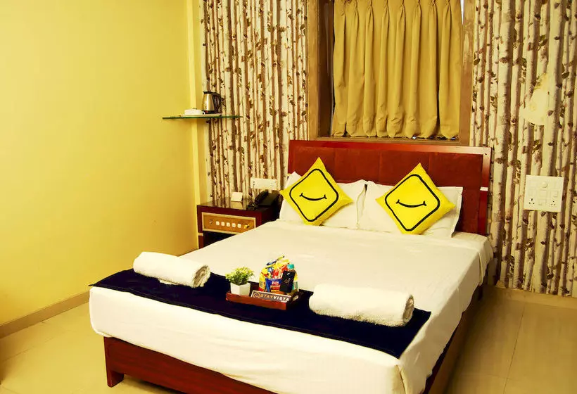 Hotel Stay Vista Rooms At Cst Fort