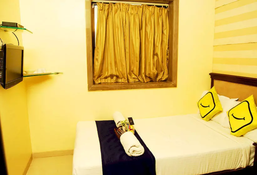 Hotel Stay Vista Rooms At Cst Fort