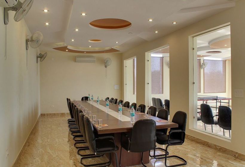 호텔 V Resorts Rajaji National Park