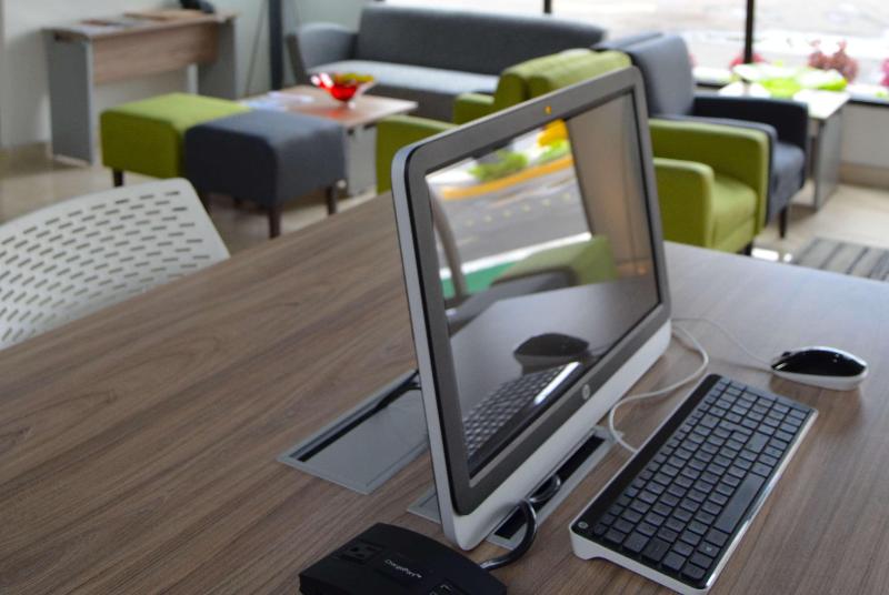 ホテル Wyndham Garden Guadalajara Expo Plaza Del Sol