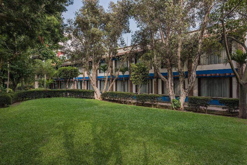 ホテル Wyndham Garden Guadalajara Expo Plaza Del Sol