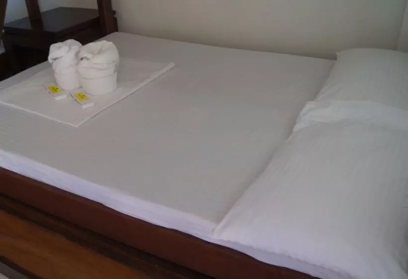 اقامتگاه Althea's Place Palawan