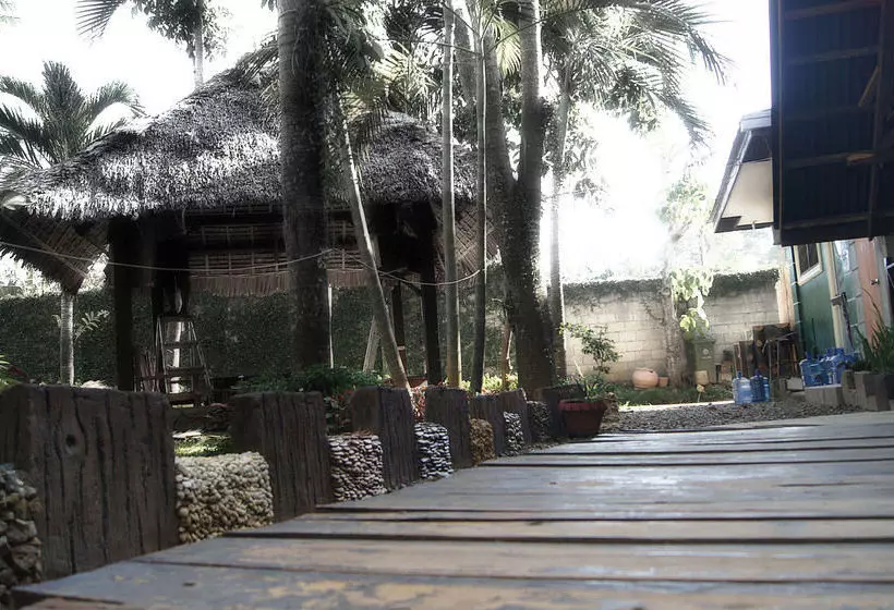 اقامتگاه Althea's Place Palawan