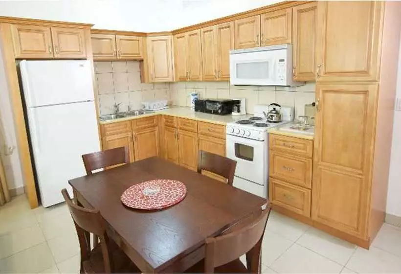 Simpson Bay Suites
