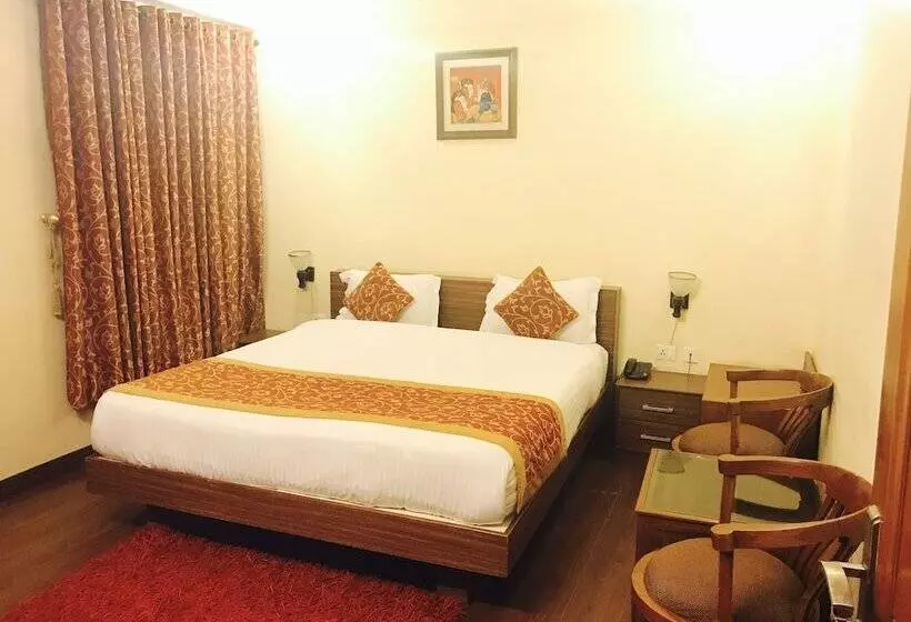 Skylink Suites Bed & Breakfast